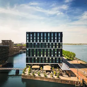 4* Otel Four Elements